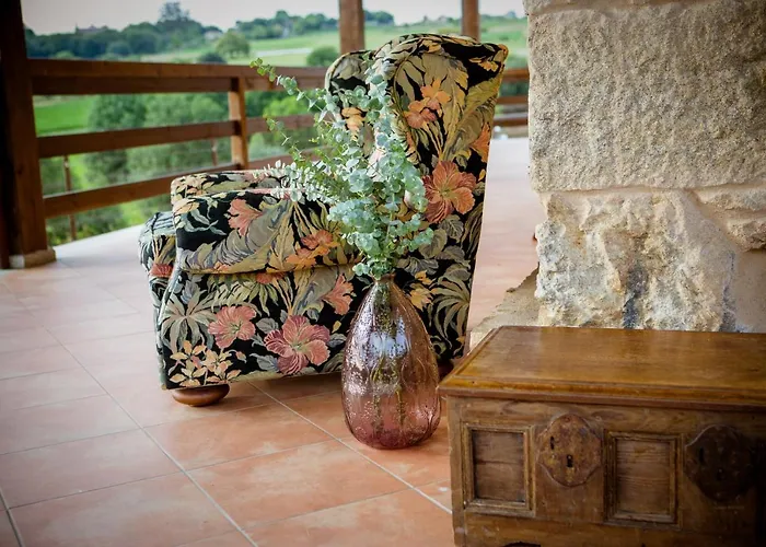 Miña Nai, Casa Rural