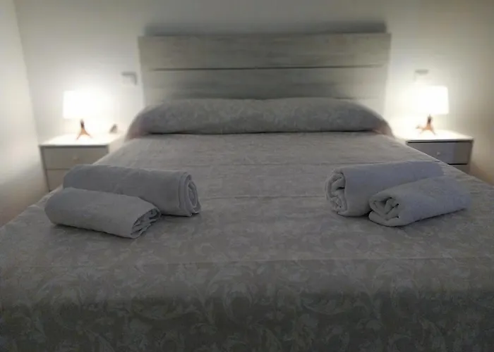 Apartamentos EL BARCO