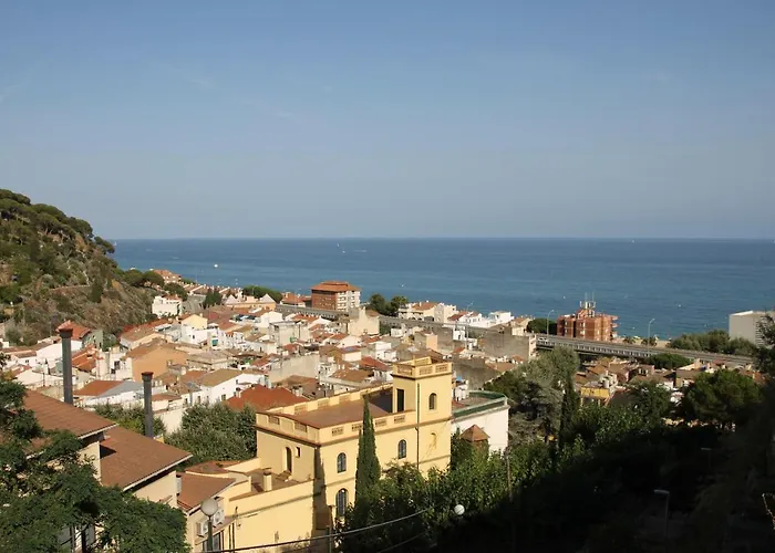 Beautiful Apartment 5 Minutes Walk To The Beach