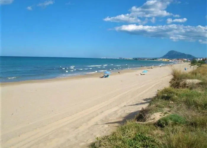 Adosado de 140m2 con terraza a 50 m de la playa