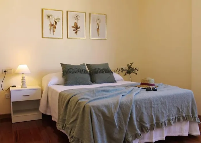 Piso Castelao con terraza y aparcamiento privado