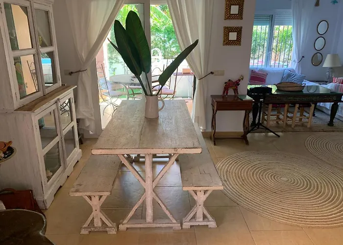 Casa 4 Habitaciones Con Jardin 10 Pax