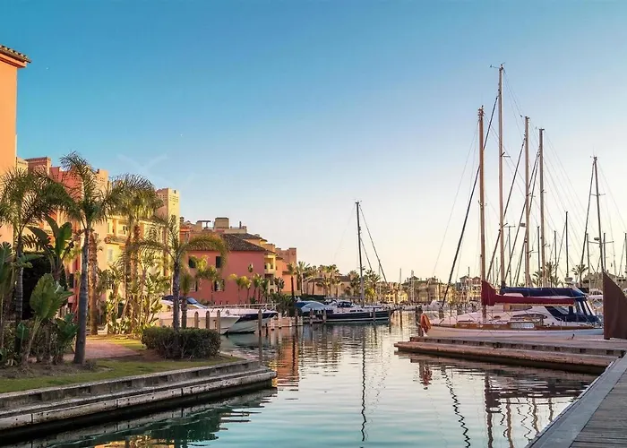 New & Modern Apartment - Marina, Sotogrande