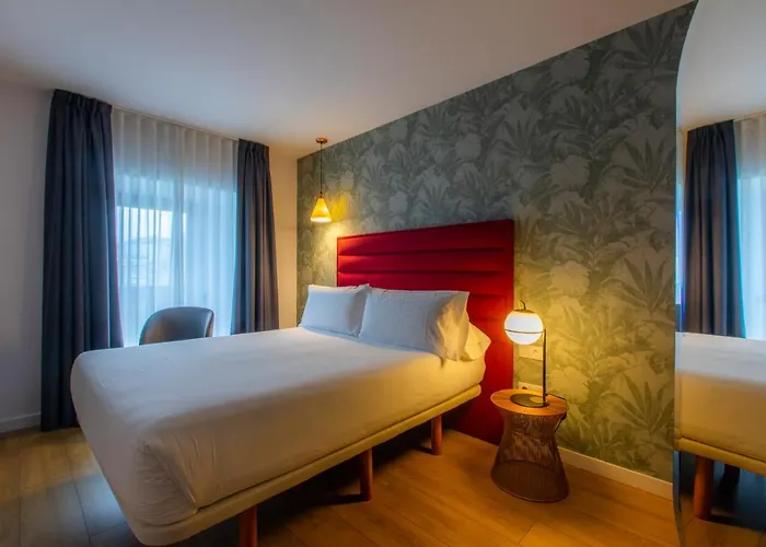 Hotel Javier Montero