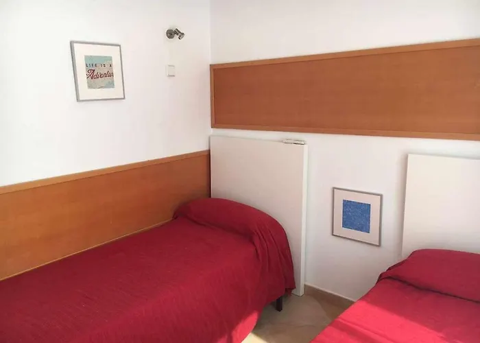 Nice And Quiet Flat In Premia De Mar - Hutb 01790