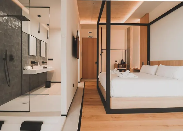 Atmos Hotel Boutique
