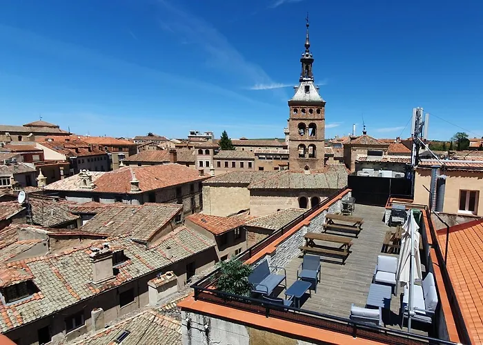 Real Segovia Apartments By Recordis Hotels