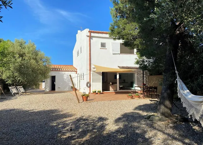 LLEBEIG -Casa mediterránea con gran jardín
