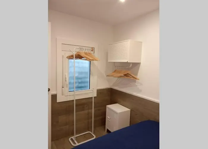 M2 Cool Apartment Next To Metro. 15M To Center