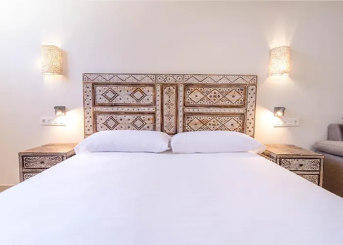 Tarifa Suites By Qhotels