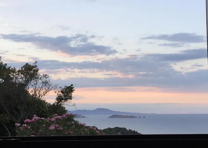 Charming & Peaceful Apartment Begur With Swimming Pool