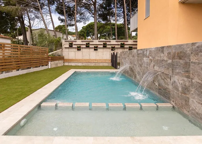 Albana Apartaments Turistics
