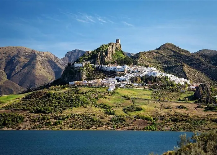 Apartamentos Coralba - El Escondite de la Bahía