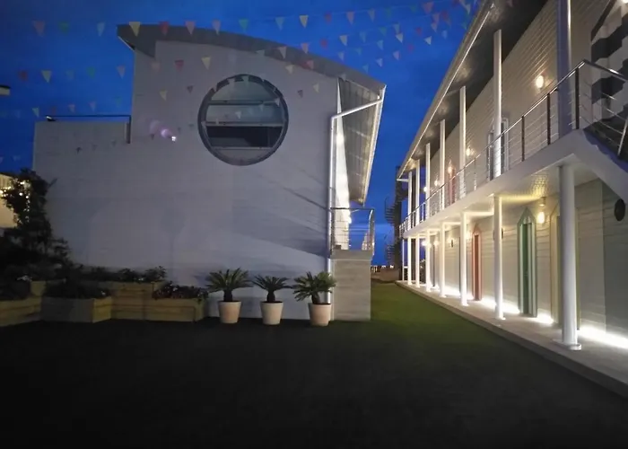 Apartamentos El Caserio