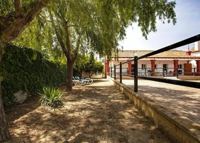 Casa rural Mijas. Cerca playa y montaña con jardín