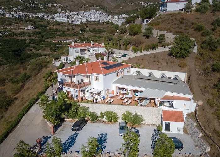 Malaga Hills Boutique Wellness And Hikers Eco-Hotel Adults Only