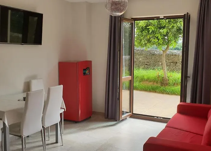 Apartamentos La Pradera de Isla