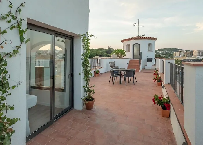 Cliper Apartments By Escampa Hotels