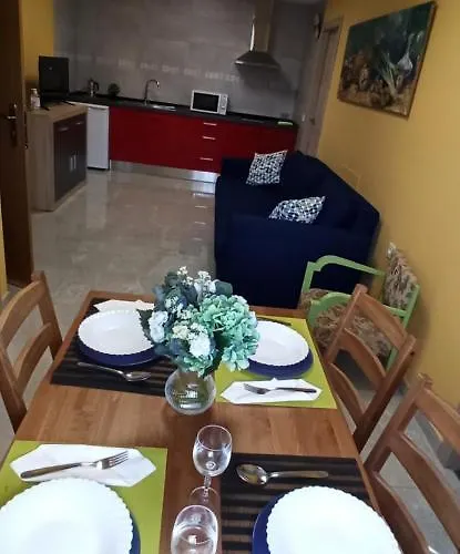 Apartamentos turísticos las 3 Golondrinas