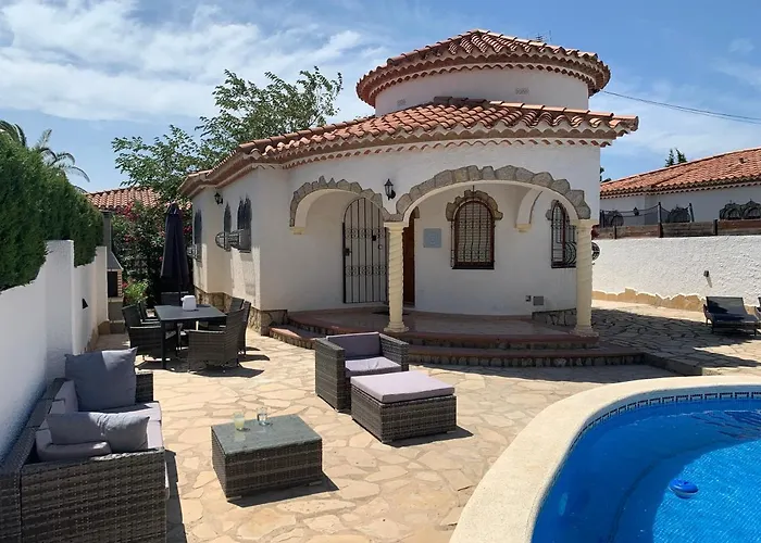 Villa Sonrisa De Oro - Private Swimming Pool