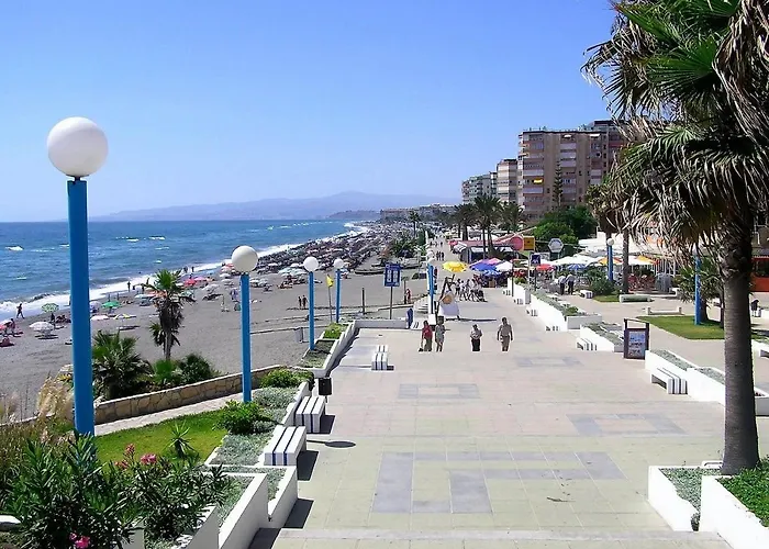 Apartamento en Torrox: 2 dormitorio wifi y piscina