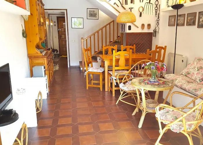 Villa Prat Xirlo