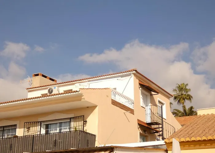 Top Floor Apartment Close To Beach