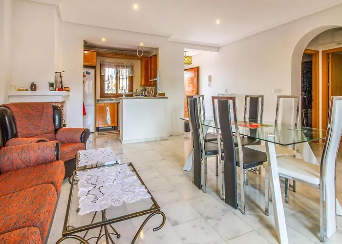 Cozy Apartment In Algorfa