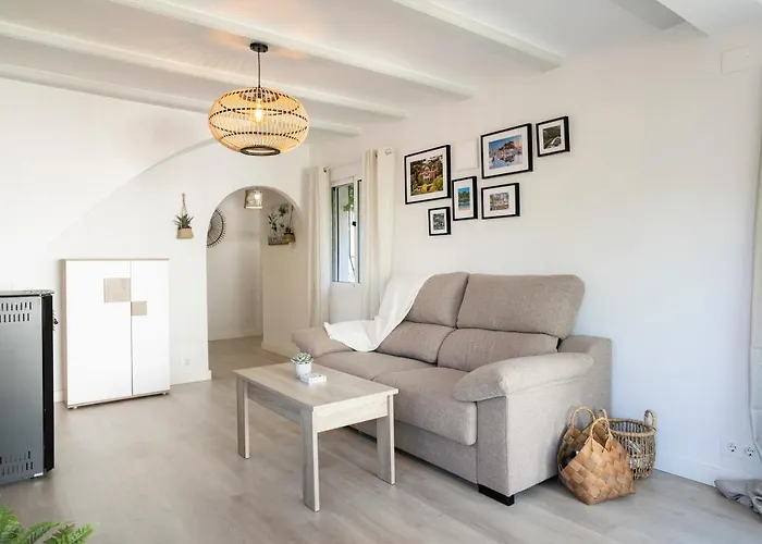 Hola From Helios