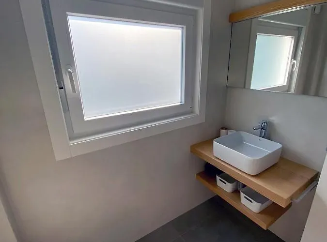 Apartamentos Angelito Playa América A