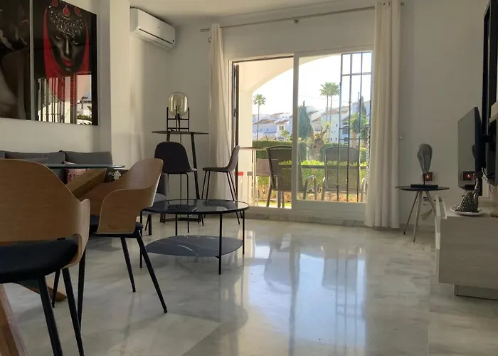 Apartamento Miraflores Tres Piscinas Cerca Del Mar - Albamar