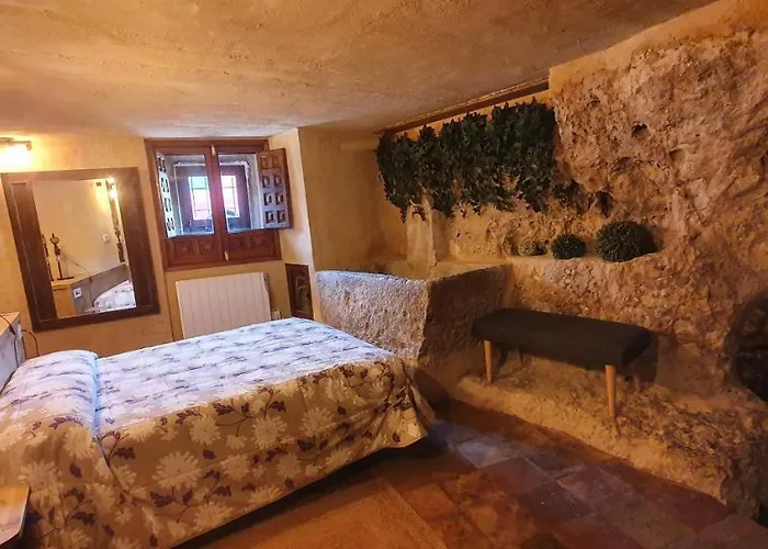 La Cueva de Casa Botes