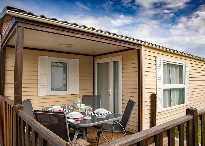 Somo Bungalow Resort - Camping Latas