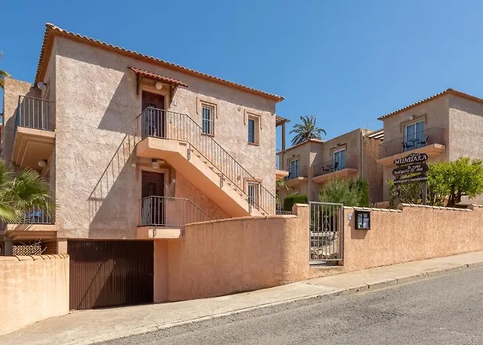 Apartamentos Mundaka Albir