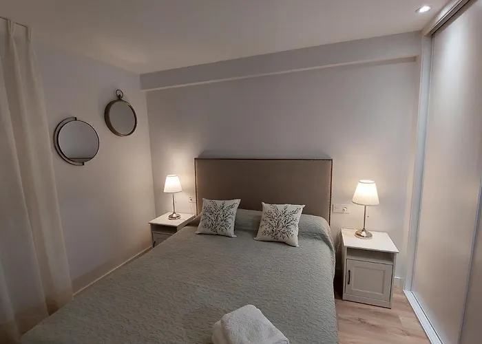 Ordoño II Suites con Aire Acondicionado y Wifi