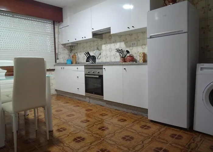 Piso en centro urbano de Puentedeume con terraza