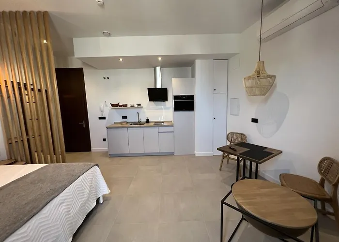 Apartamentos Turisticos Sinag
