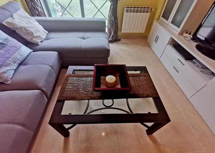 Apartamento de 3 dormitorios con piscina - Riaza Vacacional
