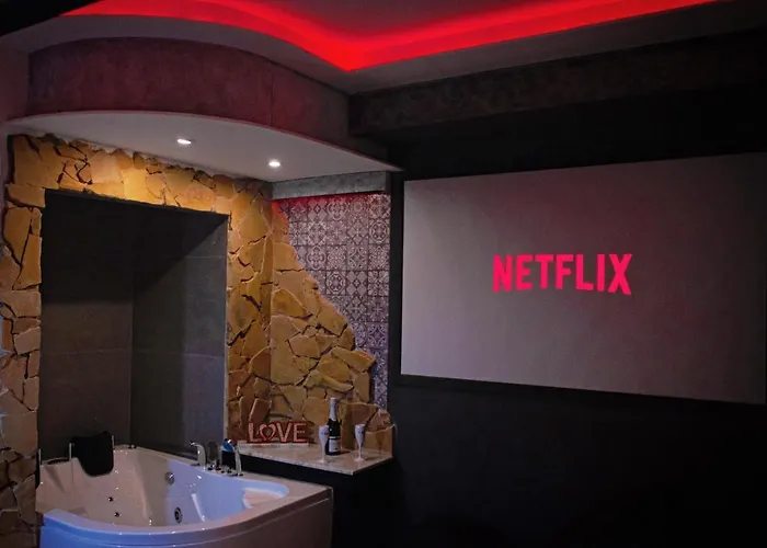Aparta Suite La Nuit