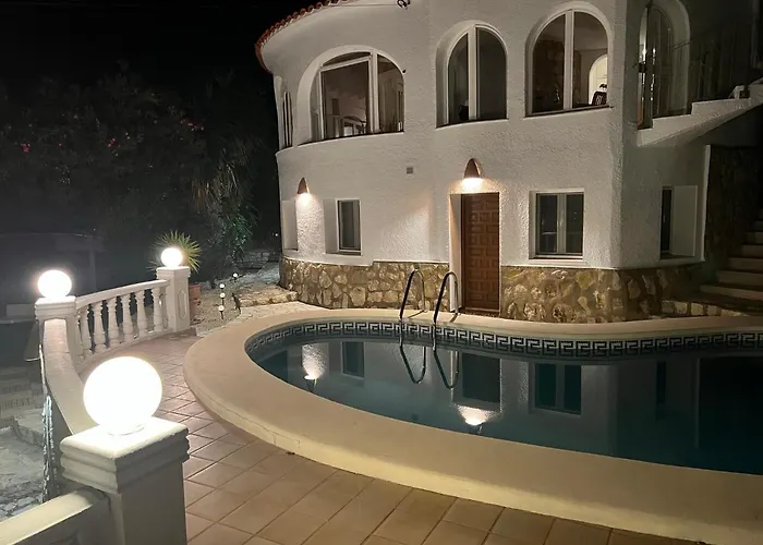 Villa El Loto Blanco beautiful apartment for rent.