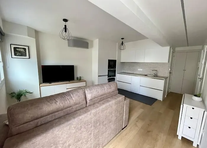 Precioso y acogedor apto. en Noia. Recién renovado