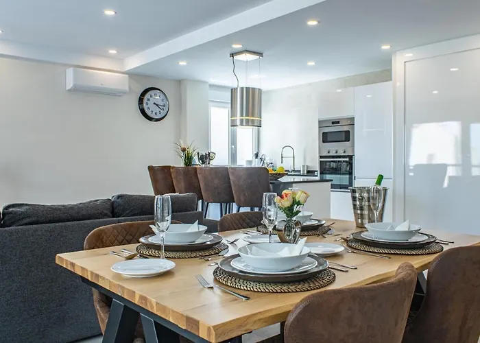 Luxurious Appartement Mediterraneo