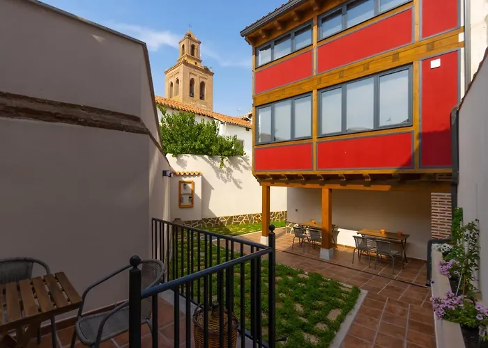 Apartamentos Turísticos La Casa Grande