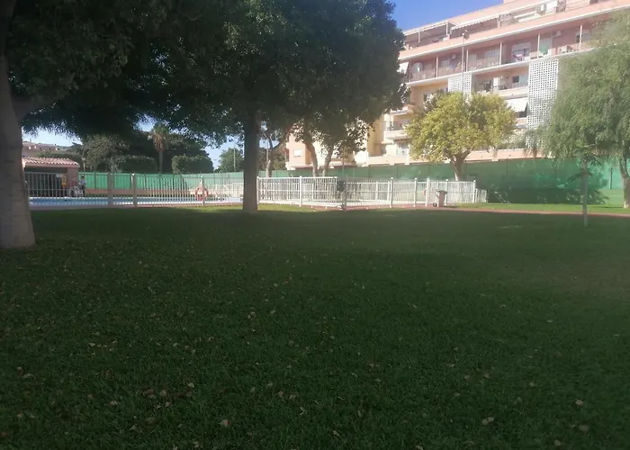Piso familiar con piscina y aparcamiento en Torre del Mar - Edificio Ronda I