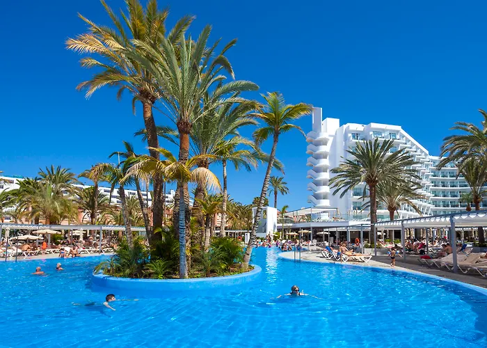 Hotel Riu Papayas