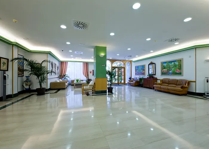 Rentalmar Pineda Suites