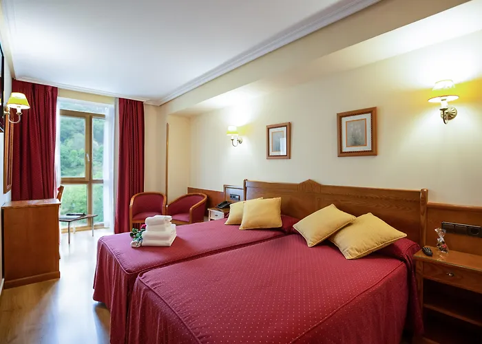 Hotel Ciudad Cangas De Onis