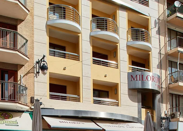 Aparthotel Milord'S Suites