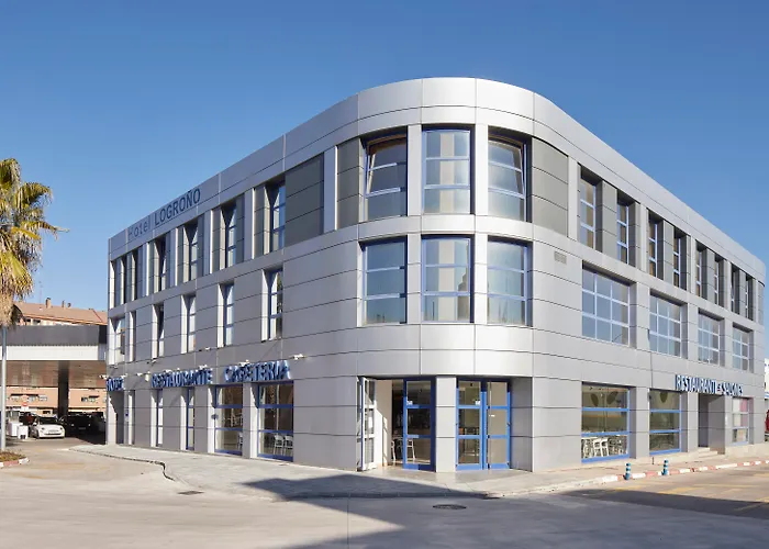 Iraipe Logrono Hotel