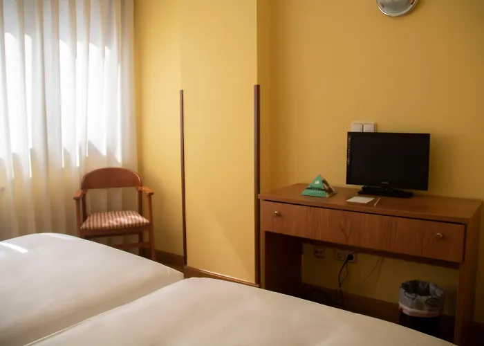 Hotel Alda Estacion Oviedo